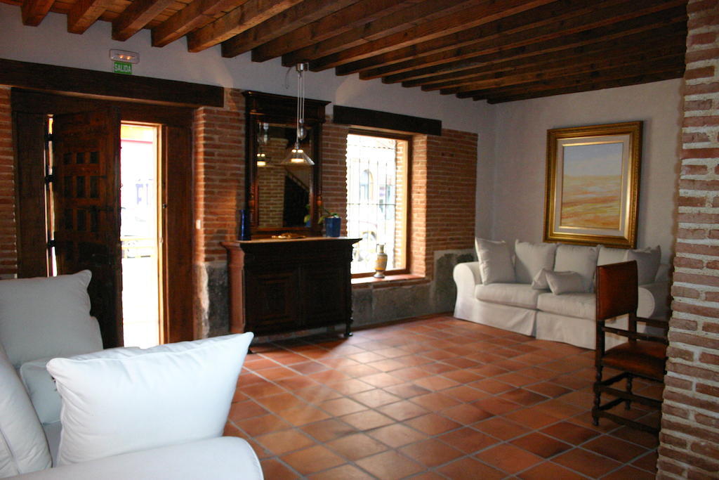 Hosteria De La Galeria Cerdan ตาลาเวรา เดลา เรย์นา ภายนอก รูปภาพ