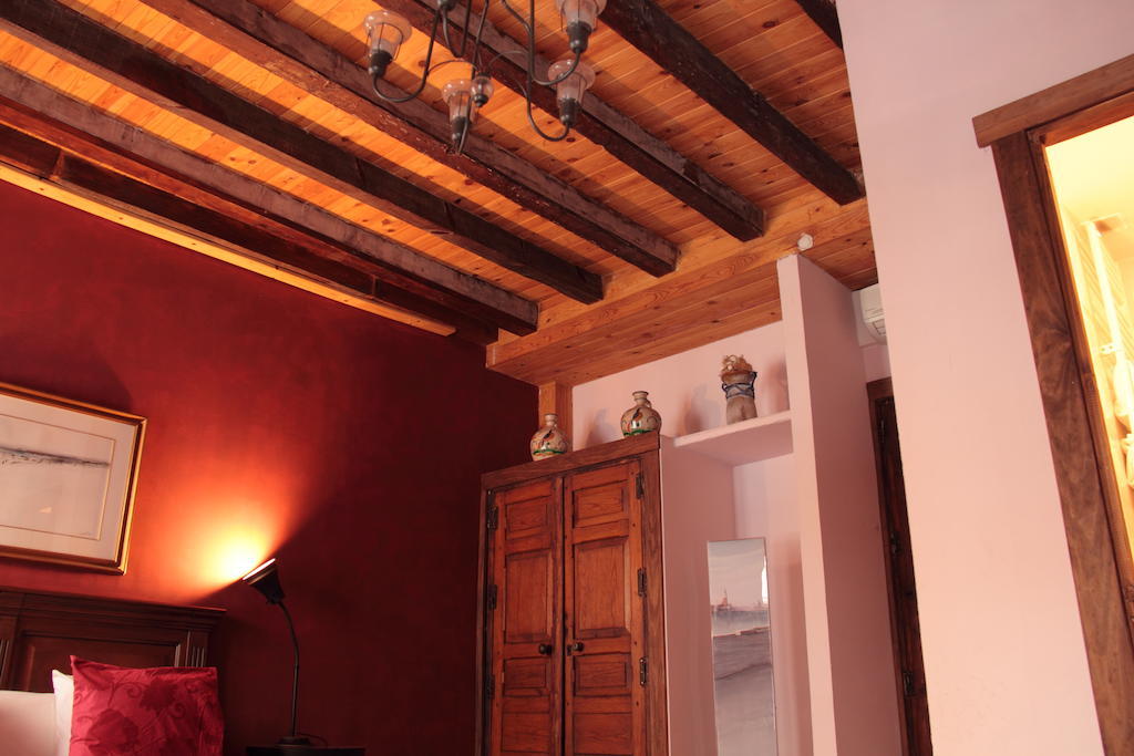 Hosteria De La Galeria Cerdan ตาลาเวรา เดลา เรย์นา ภายนอก รูปภาพ
